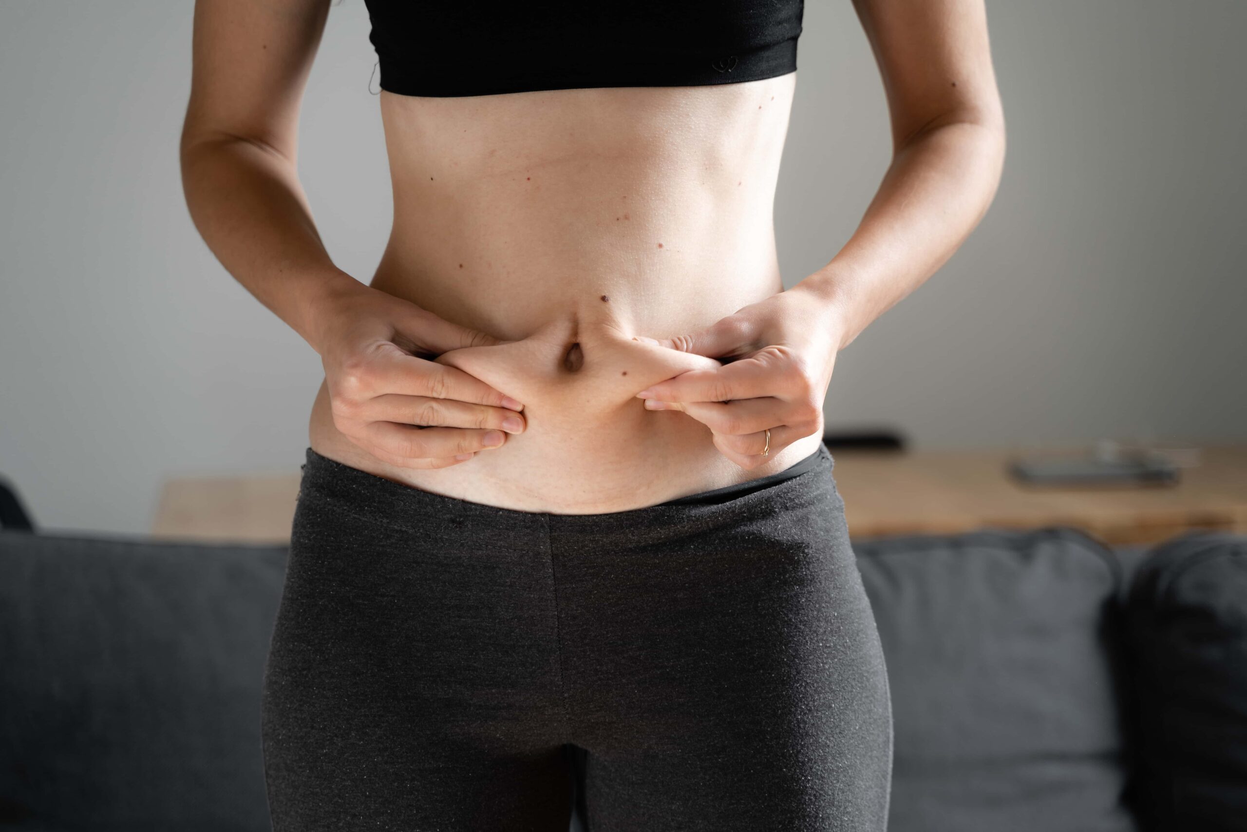 how estrogen affects belly fat in women